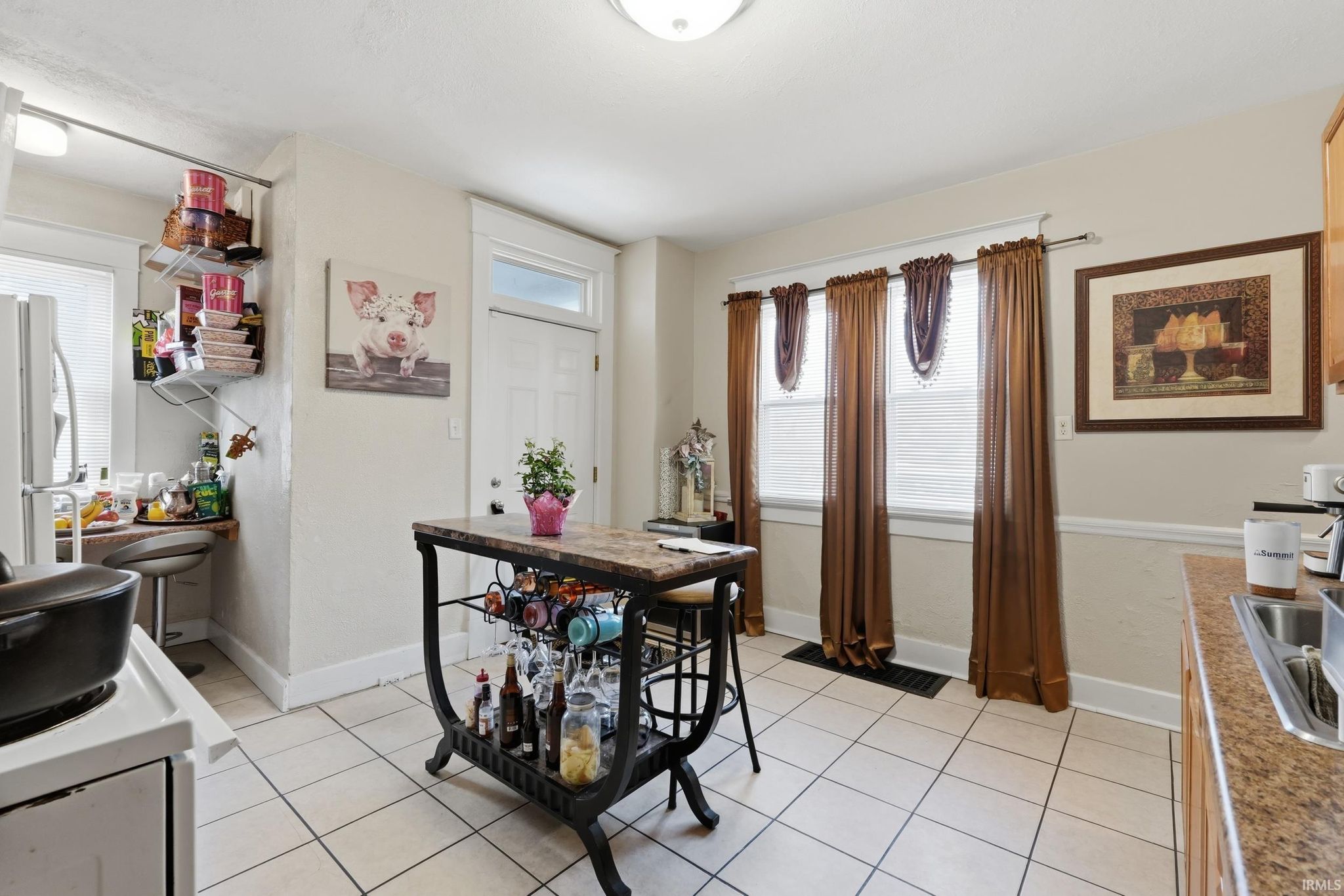 Image of 2414 S Wayne Avenue