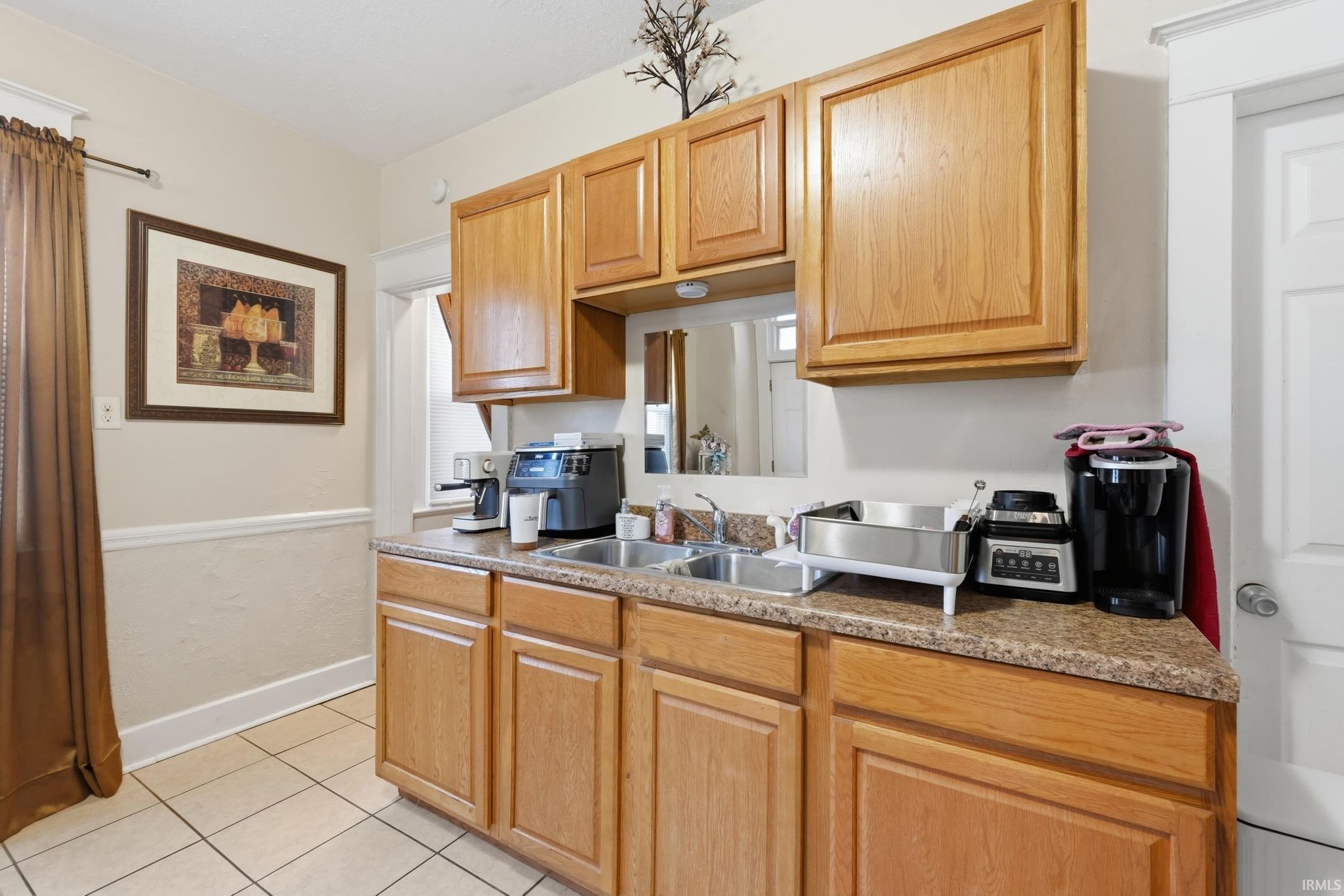 Image of 2414 S Wayne Avenue