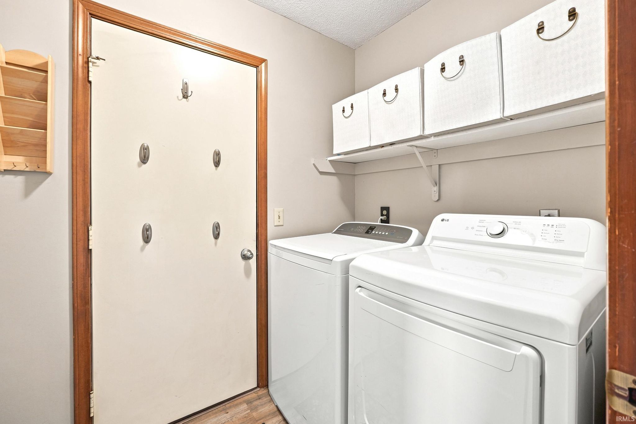 Image of 1222 Old Bridge Place